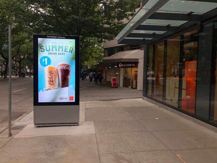 Retail Digital Signage